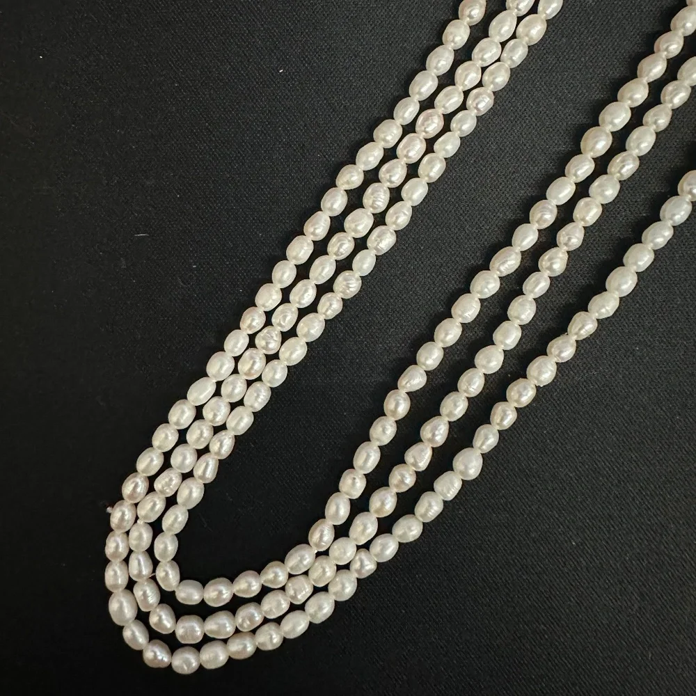 3 Strand Pearl Necklace - Picture 4 of 4